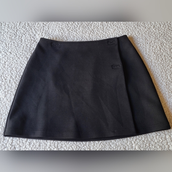 Express Vintage Black Mini Wrap Style Skirt Womens - Picture 1 of 6